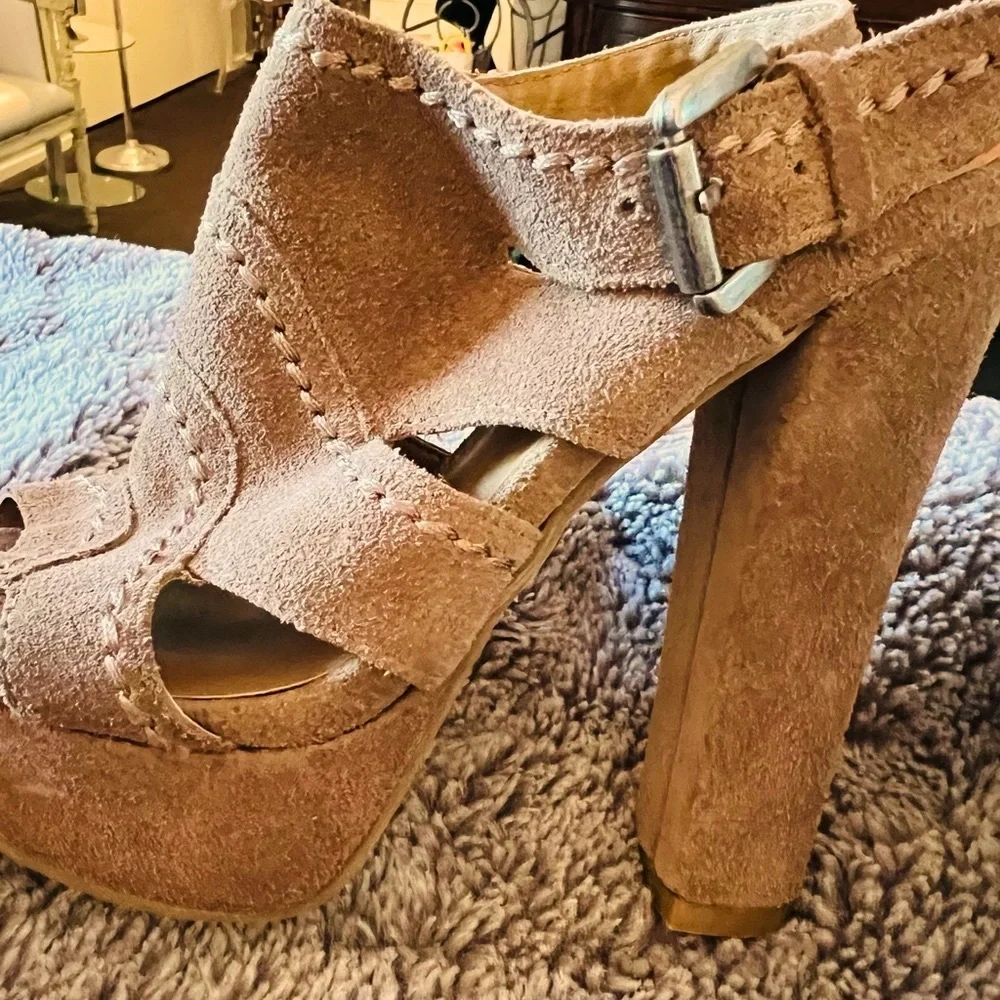 Steve Madden 